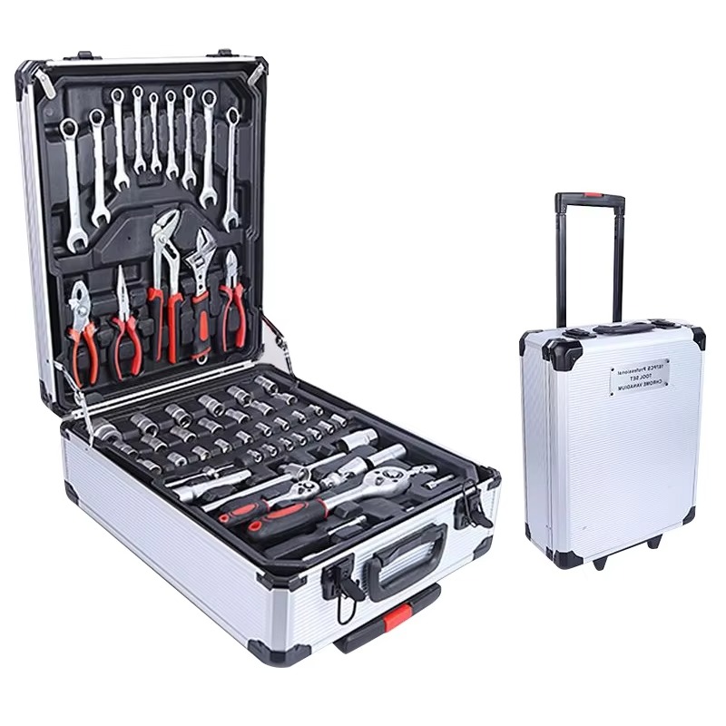 طقم أدوات يدوية متعدد الاستخدا - مراجعة Socket Set وسعره